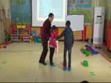 JGC102 如何与孩子玩感统