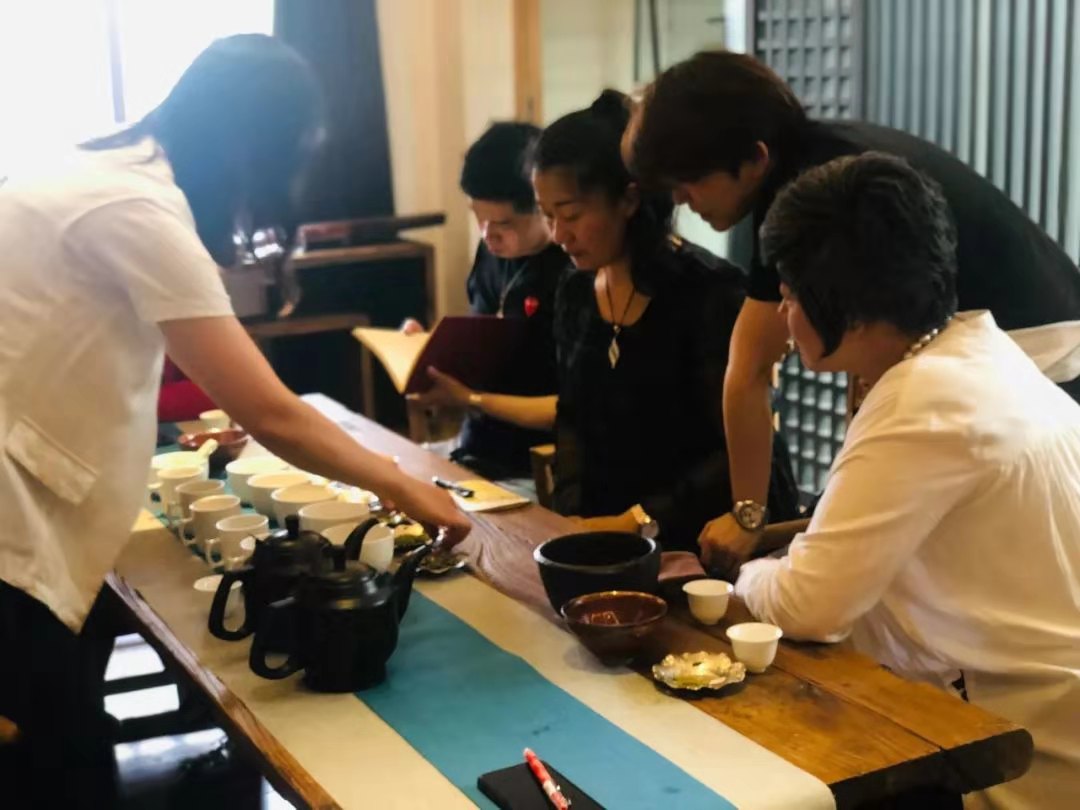 茶艺女神亲传最正宗的中国茶