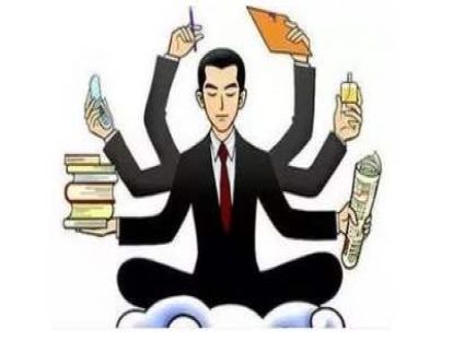 【案例2】：《晋升后累倒了》：职位晋升，团队扩容，仍然事无巨细，亲力亲为，造成混乱。