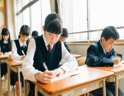 14、抑郁、双相、强迫症孩子复学后，害怕考试，到底要不要考呢？