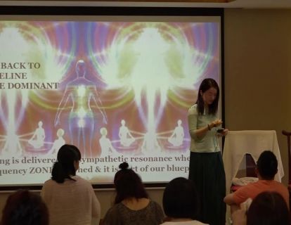 28.吴玲老师禅舞展示