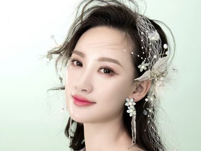 第十节：韩式新娘造型---第四款
