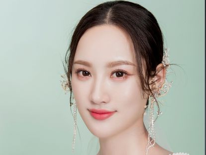 第十节：韩式新娘造型---第一款