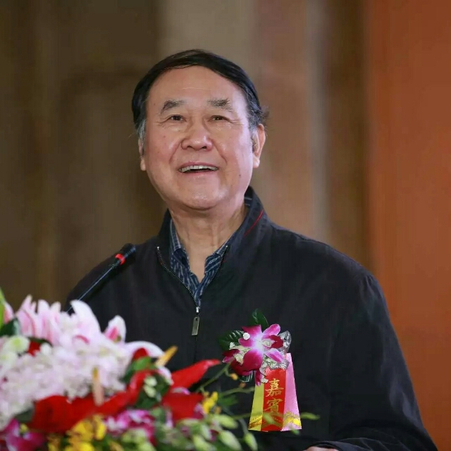 崔峦 (2).jpg 在线实录-儿童阅读推进大会之新课标视域下小学语文阅读教学观摩研讨会