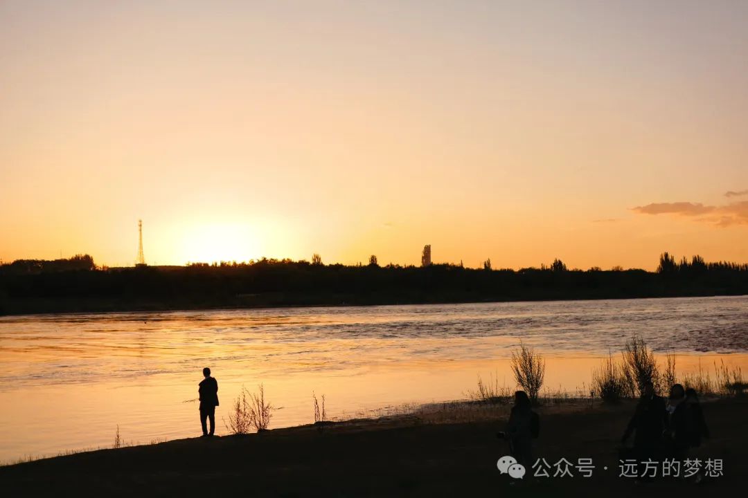 岁月沉淀下的宁静与释然：一位中年人的生命感悟-​远方好物 - 有机食品电商平台，安全健康实惠，乡村振兴新模式