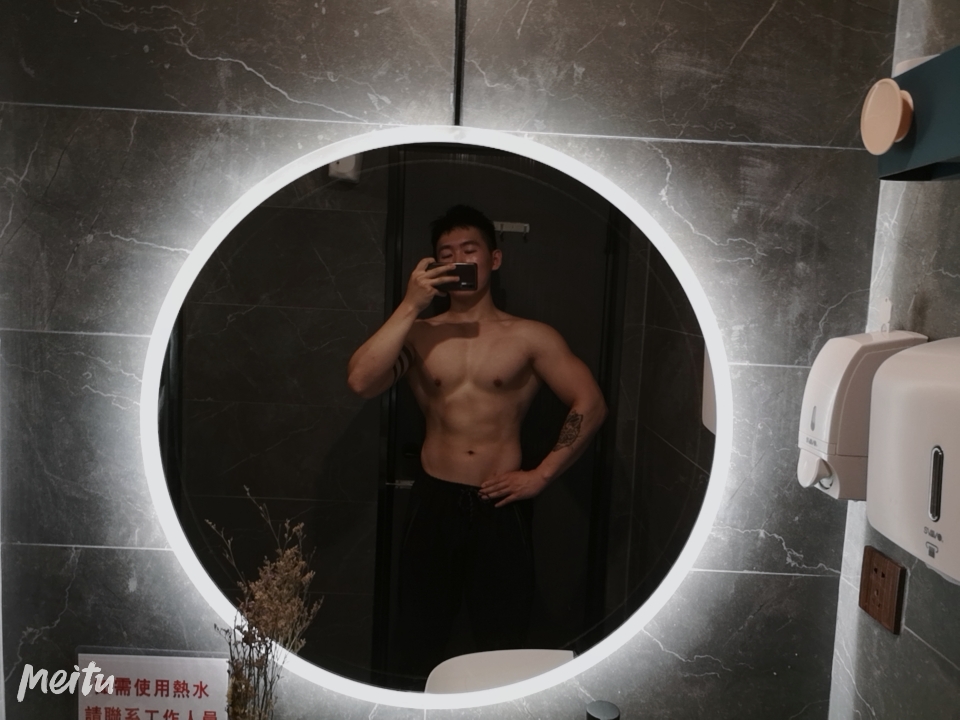 《超级减脂营》抵得上20节私教的专业减脂课程