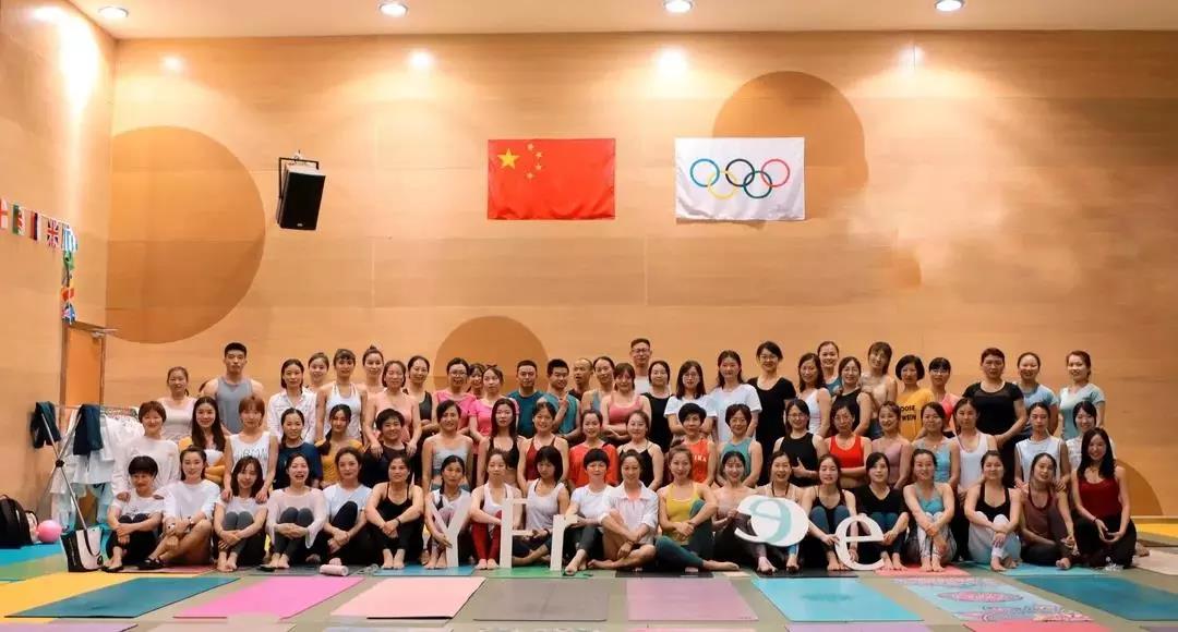 【超值推荐】YFree开肩美背瑜伽练习