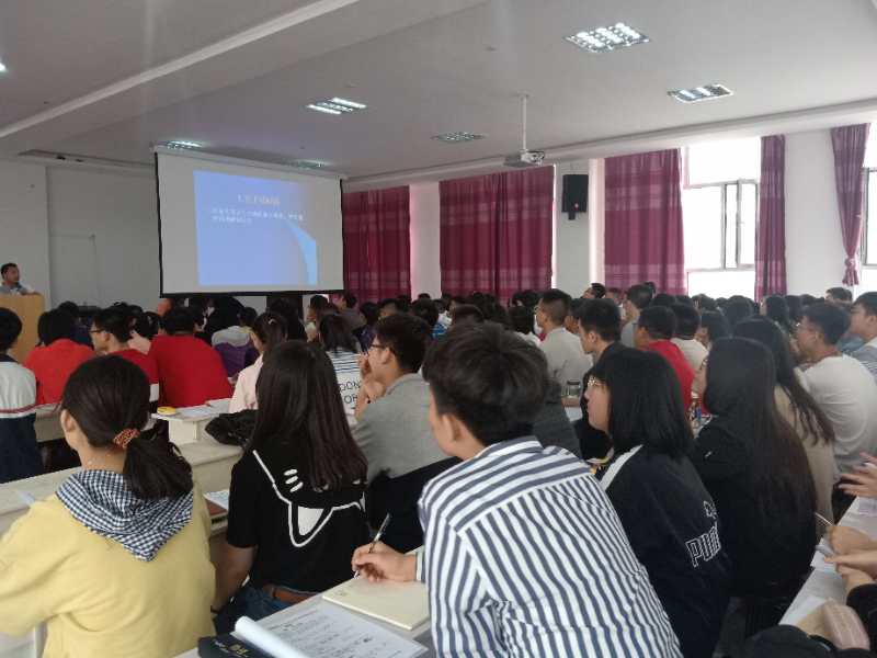 锋哥物理高一必修一秋季提高班