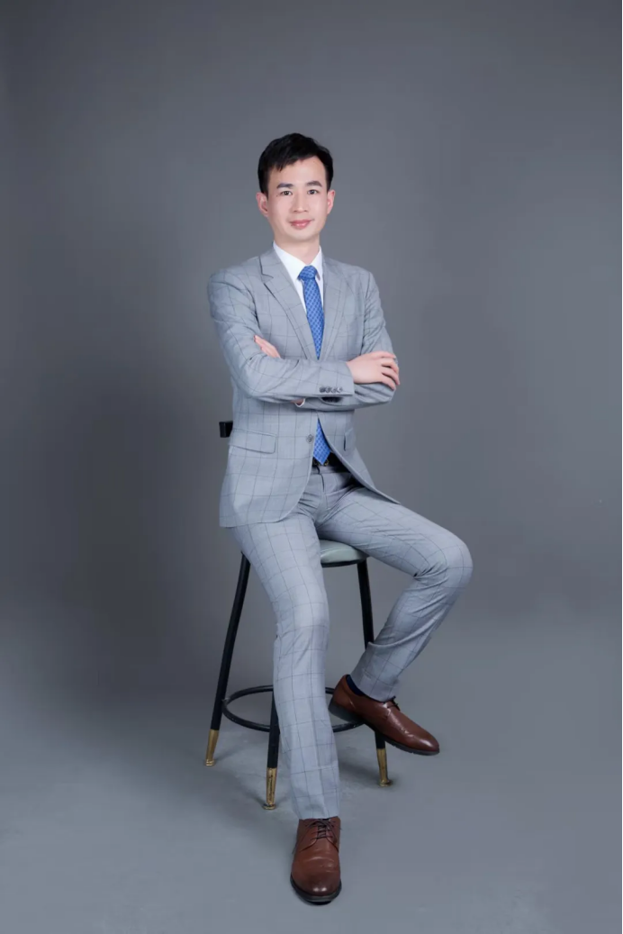 一年开出300家门店：V厨用“厨房+社区+直播”重写私域增长