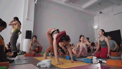 瑜伽人想练的漂浮穿越，FayYoga陈菲帮你解锁关键技巧 2021全新内容升级预告