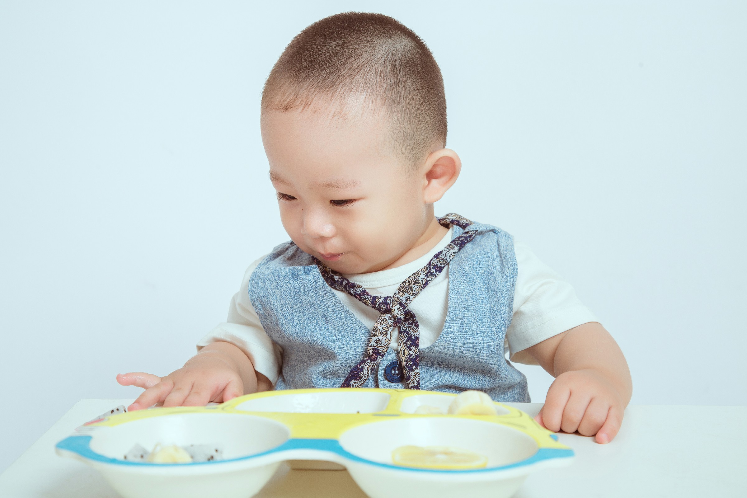 大元元的快乐时光：餐桌上的幸福时刻