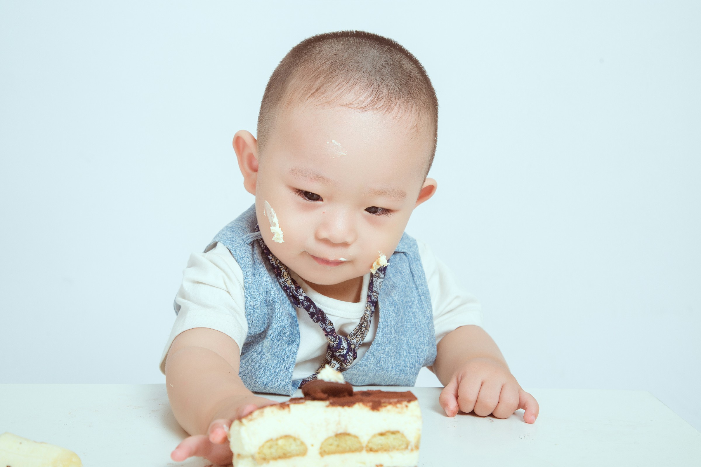 大元元的快乐时光：餐桌上的幸福时刻