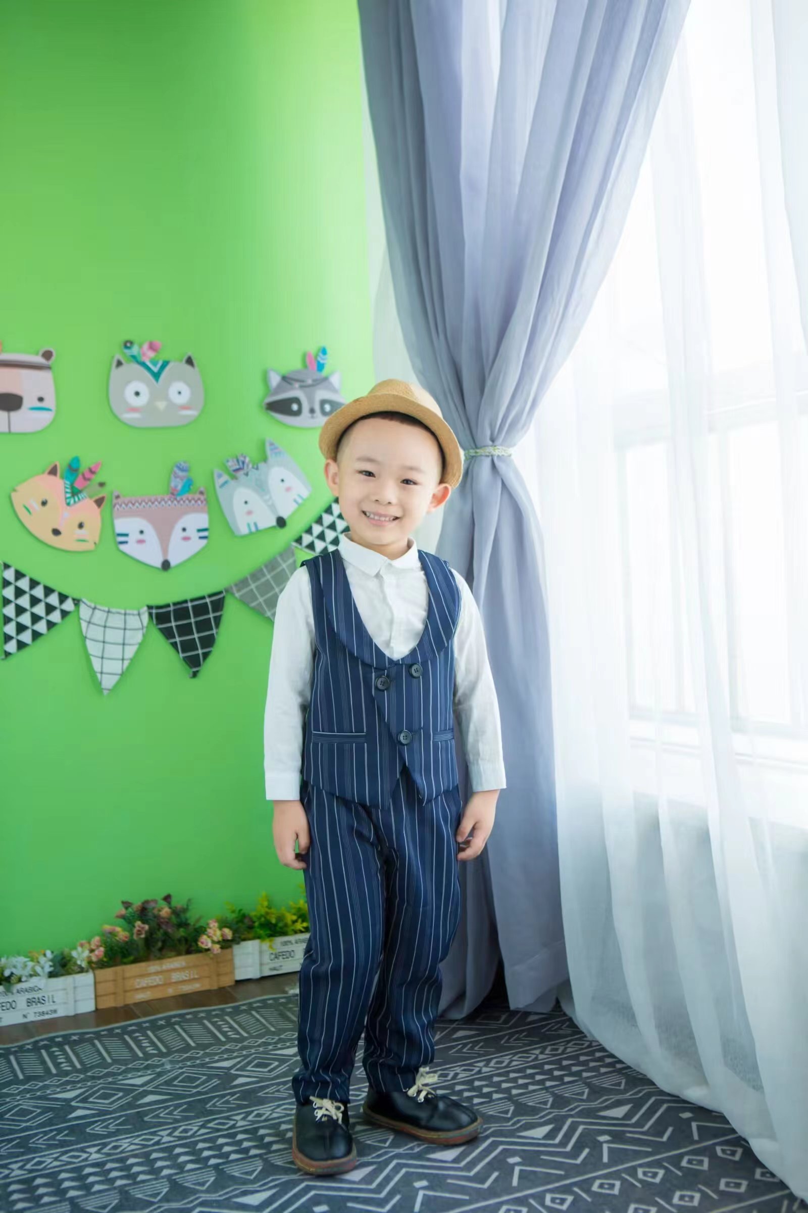 大元元的潮流瞬间：童真与时尚的完美结合