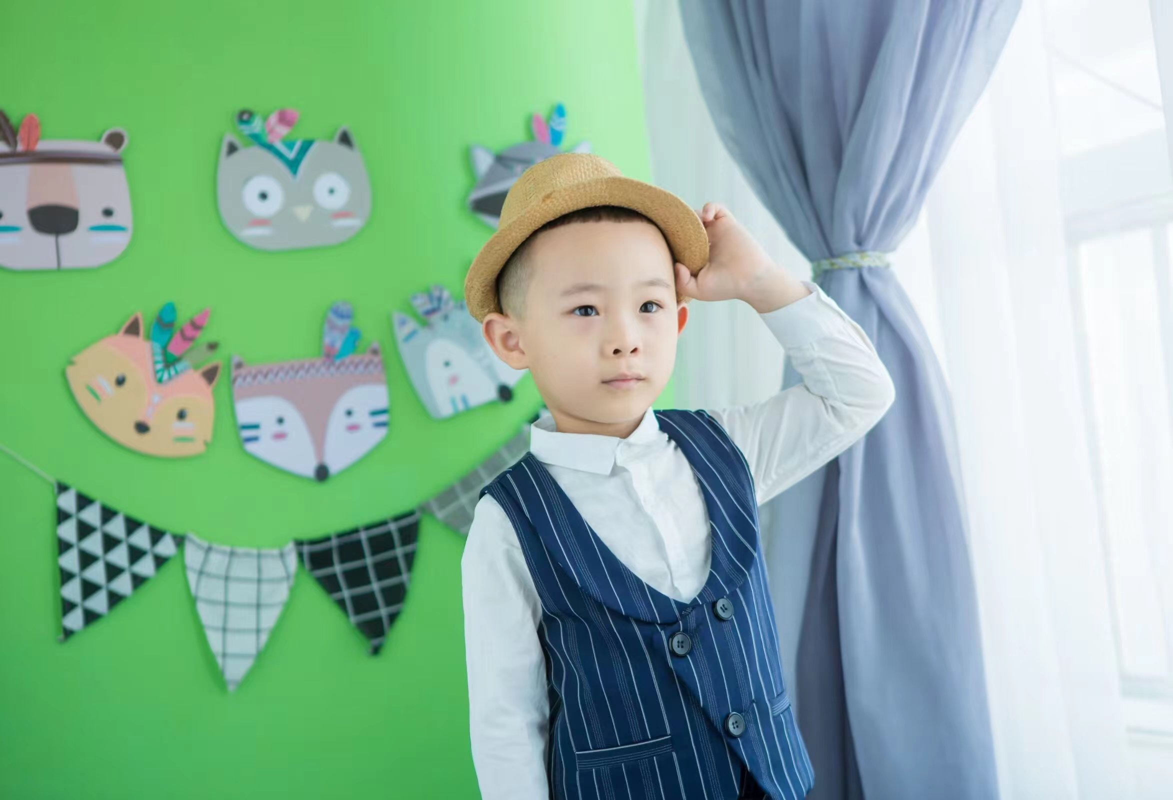 大元元的潮流瞬间：童真与时尚的完美结合