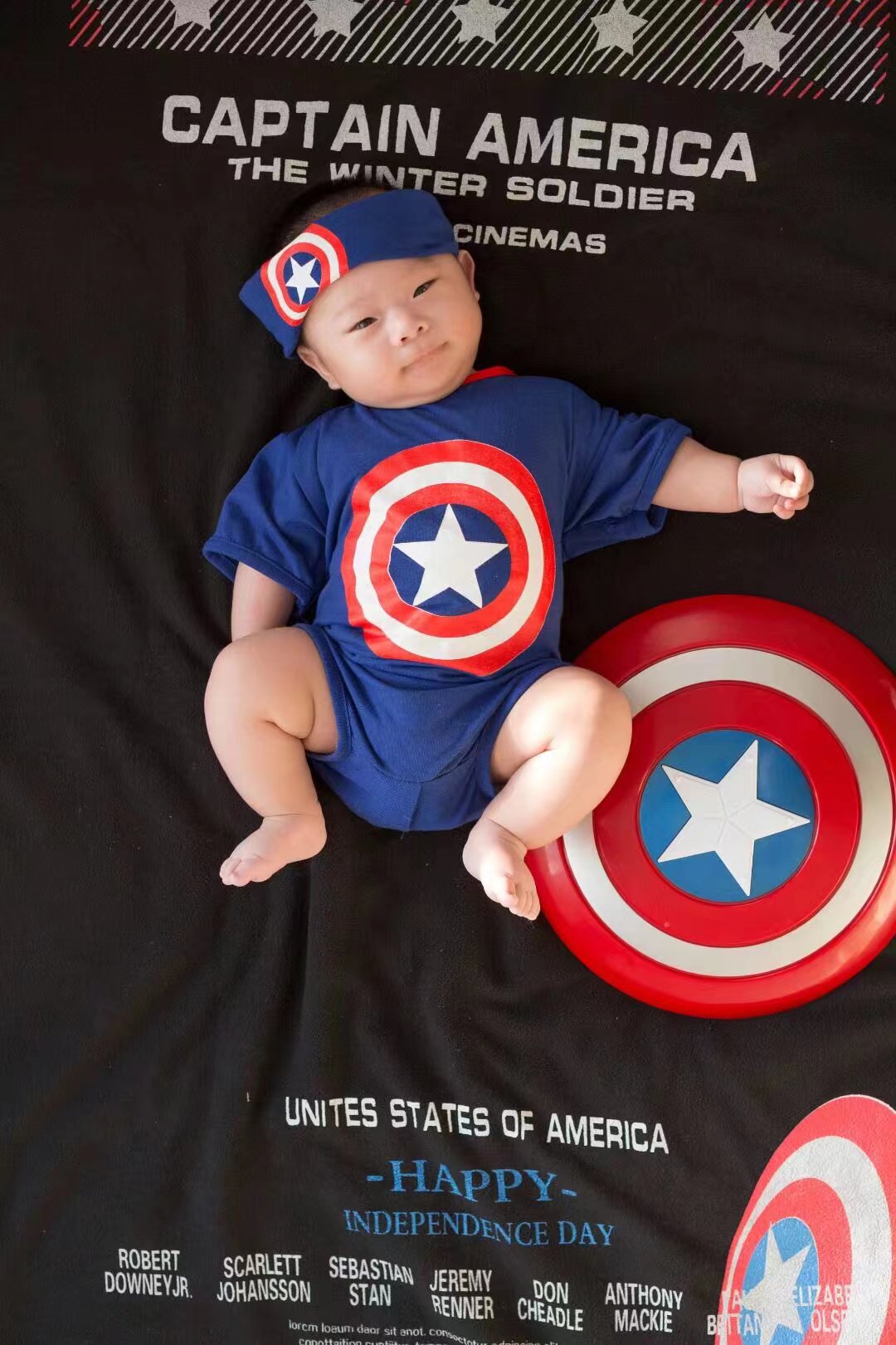 小小婴儿的美国队长梦：英雄精神的传承与影响