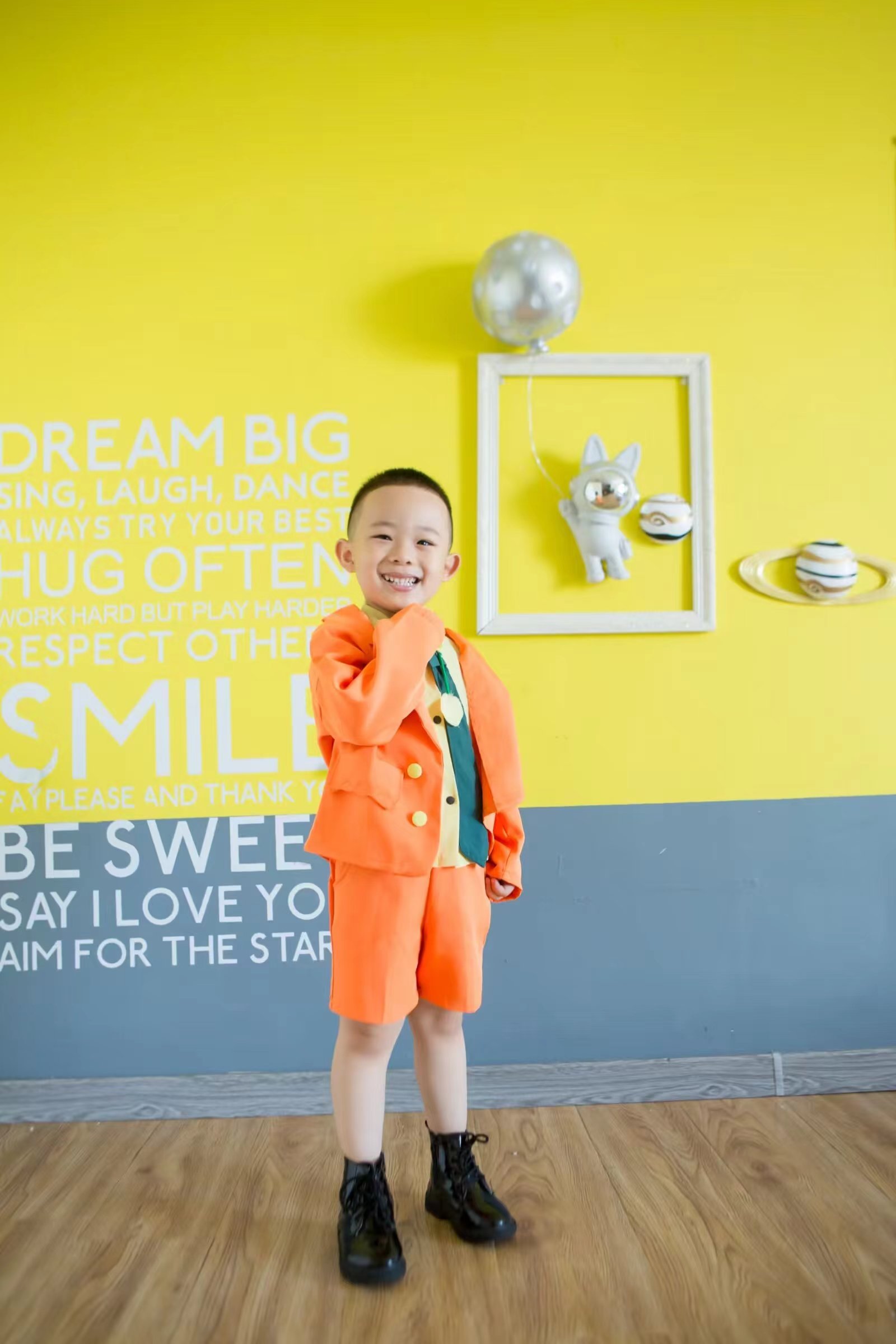 大元元的滑板日记：梦想、欢笑与成长的轨迹