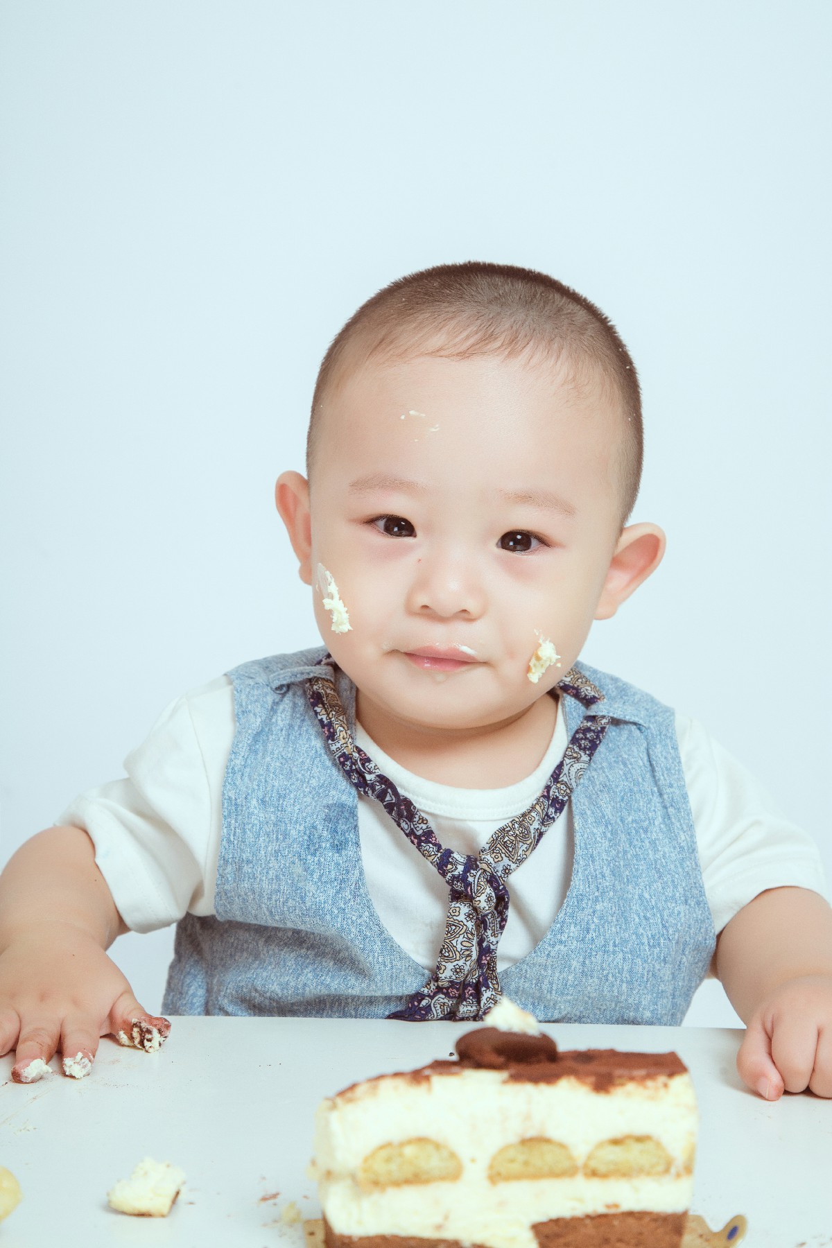 大元元的快乐时光：餐桌上的幸福时刻